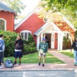 Massachusetts Gov. Activates National Guard, Sends Martha’s Vineyard Illegal Immigrants to Military Base | USNN World News Massachusetts Gov. Activates National Guard, Sends Martha’s Vineyard Illegal Immigrants to Military Base
