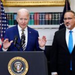 Student Debt Cancellation to Cost $379 Billion, Education Department Estimates | USNN World News Student Debt Cancellation to Cost $379 Billion, Education Department Estimates