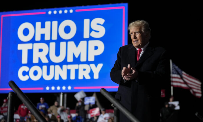 Republicans Winning an ‘Epic Victory’ Is First Step to Save America: Trump
