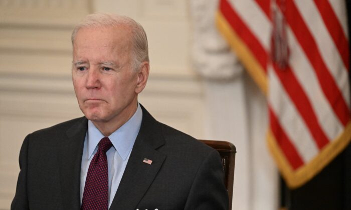 Twitter Fact-Checks Biden’s Low Gas Price Claim