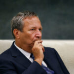 Ex-Treasury Secretary Sees Recession Coming and It Will Not Be Mild | USNN World News Ex-Treasury Secretary Sees Recession Coming and It Will Not Be Mild