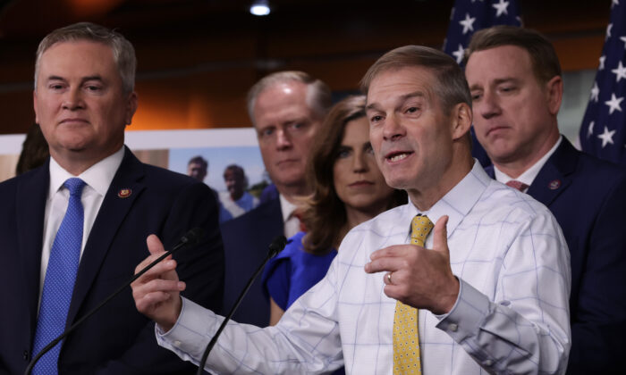 House Republicans Warn ESG Policies May Violate Antitrust Laws, Demand Documents from Investor Group