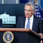 Twitter’s COVID-19 Censorship Led to Loss of Life, Says Former White House Adviser Dr. Scott Atlas | USNN World News Twitter’s COVID-19 Censorship Led to Loss of Life, Says Former White House Adviser Dr. Scott Atlas