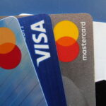 US Consumers Falling Behind on Loans, With Credit Card Payments to Reach 13-Year High in 2023: Report | USNN World News US Consumers Falling Behind on Loans, With Credit Card Payments to Reach 13-Year High in 2023: Report