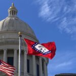 Arkansas Senate Approves Bill Classifying Drag Performances as Adult Entertainment | USNN World News Arkansas Senate Approves Bill Classifying Drag Performances as Adult Entertainment
