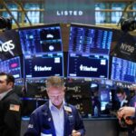Investor Peter Schiff Predicts More Pain in 2023 | USNN World News Investor Peter Schiff Predicts More Pain in 2023