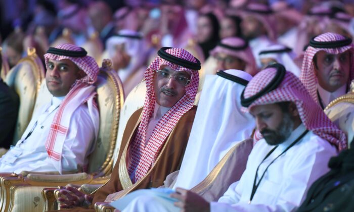 Saudi Arabia Considers Global Trade in Non-Dollar Currencies