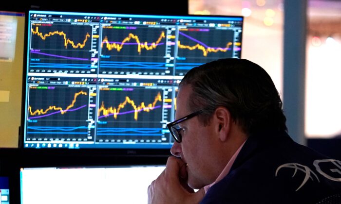 US Stock Market Suffers Worst Year Since 2008—Is More Pain Ahead in 2023?
