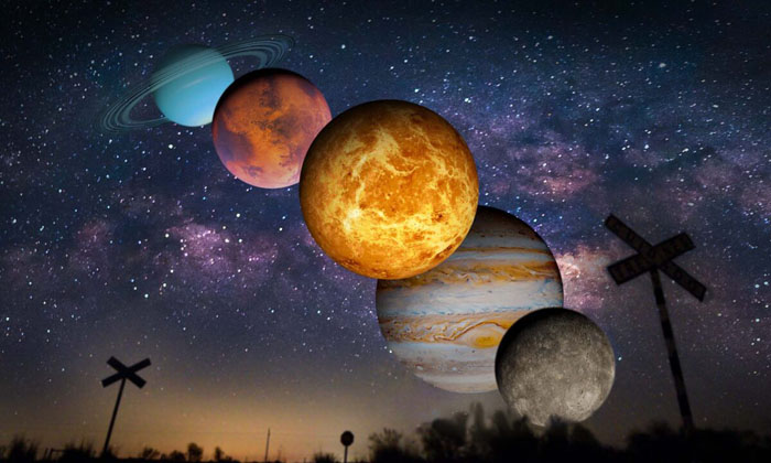 5 Planets and Moon Set to Align to Form ‘Planet Parade’ Late March