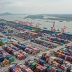 Empty Shipping Containers Pile Up in Chinese Ports as China’s Exports Continue to Decline | USNN World News Empty Shipping Containers Pile Up in Chinese Ports as China’s Exports Continue to Decline