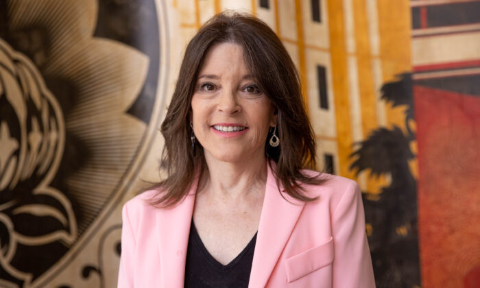 Marianne Williamson Accuses DNC of ‘Rigging’ Primary System in Favor of Biden