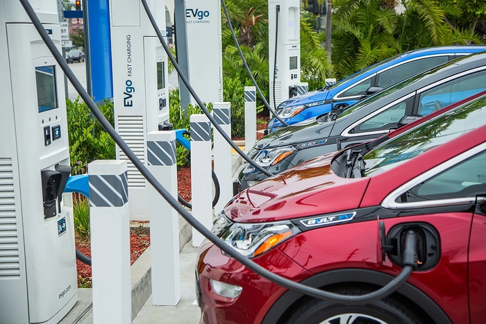 US Electric Vehicle Tax Credits Get Tougher to Navigate