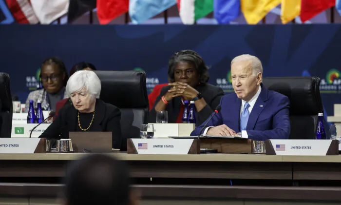 Government Employees Sue Biden, Yellen to Force Override of Debt Ceiling