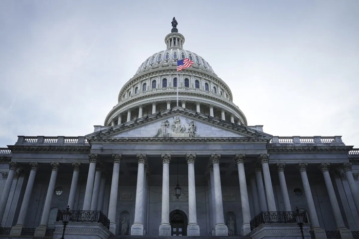 House Passes Debt Ceiling Bill in Bipartisan Vote, Moves to Senate