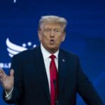 Trump Hails Indictments as ‘Great Badge of Courage,’ Accuses Biden of Election Interference | USNN World News Trump Hails Indictments as ‘Great Badge of Courage,’ Accuses Biden of Election Interference