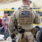 US Border Agents ‘Providing Care, Welfare Services’ to Illegal Immigrants: Official | USNN World News US Border Agents ‘Providing Care, Welfare Services’ to Illegal Immigrants: Official