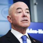GOP Report Accuses DHS Secretary of ‘Actively’ Encouraging ‘Mass Illegal Immigration’ | USNN World News GOP Report Accuses DHS Secretary of ‘Actively’ Encouraging ‘Mass Illegal Immigration’