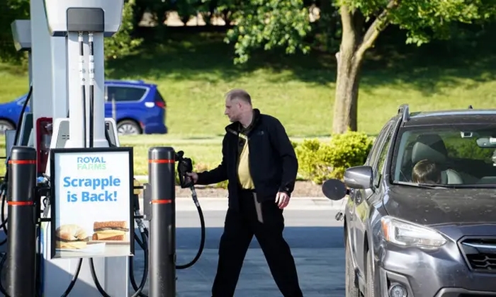 Gas Prices Surge as Crude Oil Enjoys Best Month in a Year