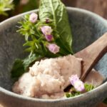 Herbal first aid: Treat acute injuries with natural medicine