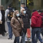 COVID Mask Wearers Could Be Exposed to Toxic Chemicals: Study | USNN World News COVID Mask Wearers Could Be Exposed to Toxic Chemicals: Study
