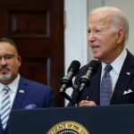 Court Freezes Part of Biden's Debt Relief for Defrauded Students | USNN World News Court Freezes Part of Biden's Debt Relief for Defrauded Students