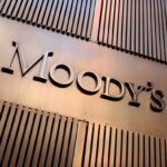 Moody's Downgrades Credit Ratings of Regional US Banks, Could Cut Others | USNN World News Moody's Downgrades Credit Ratings of Regional US Banks, Could Cut Others