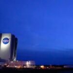 NASA: SpaceX Progress Remains 'Concern' for 2025 Moon Landing | USNN World News NASA SpaceX Progress Remains 'Concern' for 2025 Moon Landing