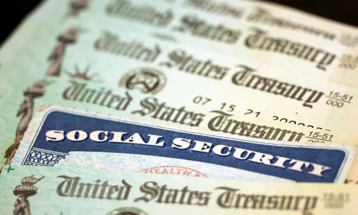 Retirees Could See $17,400 Reduction in Benefits by 2033: Analysis | USNN World News Retirees Could See $17,400 Reduction in Benefits by 2033: Analysis