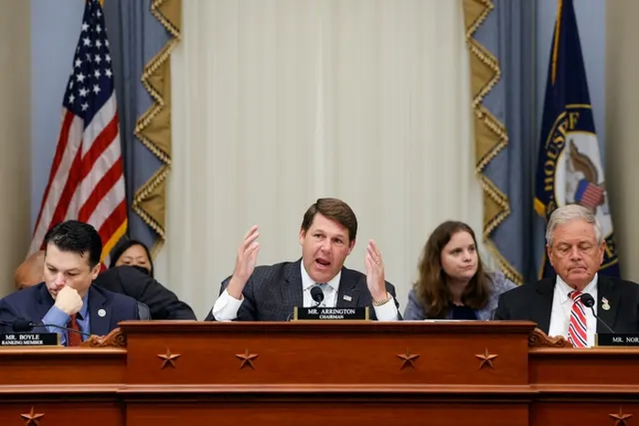 2024 Federal Budget Clears House Committee as Shutdown Deadline Looms
