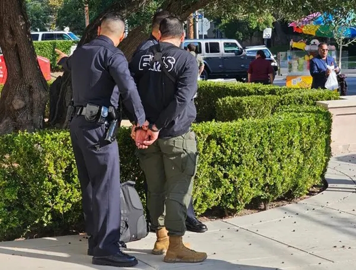Armed Man Posing as Federal Agent Arrested at RFK Jr. Event in Los Angeles 9 Armed Man Posing as Federal Agent Arrested at RFK Jr. Event in Los Angeles