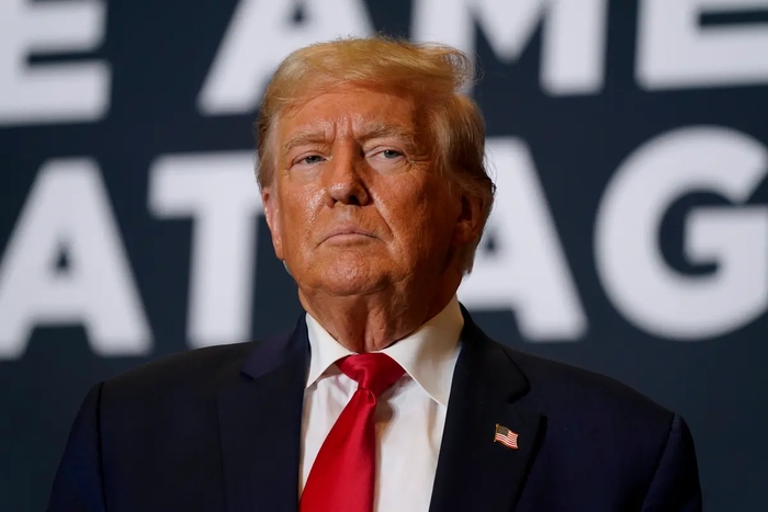 Trump Extends Lead in Iowa as DeSantis and Haley Scrap for 2nd