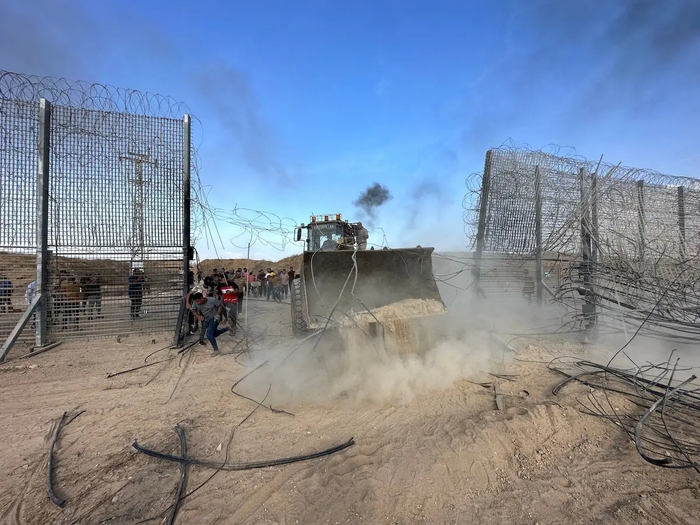 News Outlets Deny Advance Knowledge of Hamas Attack as Israel Demands Answers