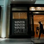 Record Household Debt Suggests Consumers Facing Financial Strain | USNN World News Record Household Debt Suggests Consumers Facing Financial Strain