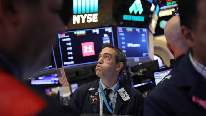 Top Wall Street Economist Thinks Fed Will Not Cut Rates in 2024