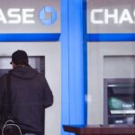 JP Morgan Chase Sues 4 Customers Over Alleged Fake Check Fraud Scheme | USNN World News JP Morgan Chase Sues 4 Customers Over Alleged Fake Check Fraud Scheme