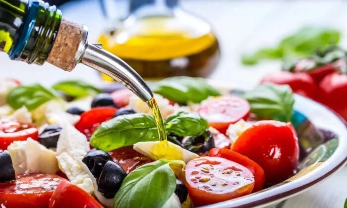 50 Percent Slower Brain Aging Linked to Blood Sugar Control on a Mediterranean Diet