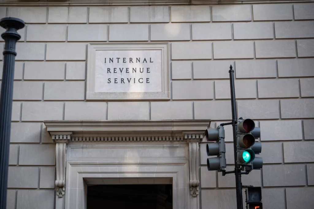 IRS Sending $2.4 Billion in Payments to 1 Million Taxpayers Who Missed Out on Stimulus Checks