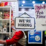 US Labor Market Rebounds in November as Economy Adds 227,000 New Jobs | USNN World News US Labor Market Rebounds in November as Economy Adds 227,000 New Jobs