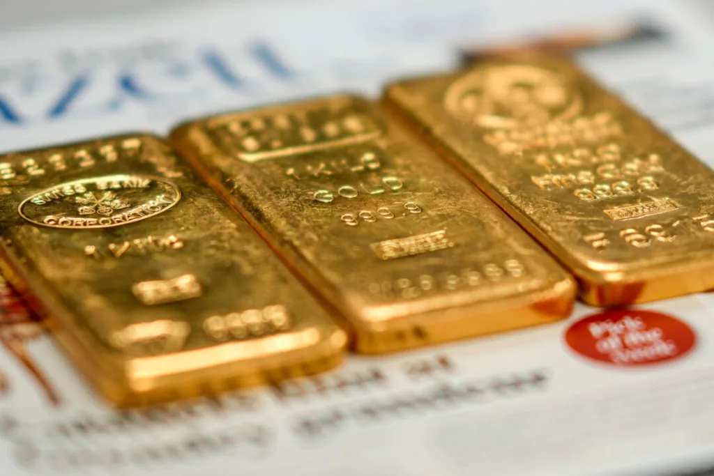 Gold Exceeds $2,800, Hits All-Time High