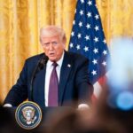 Trump Will Sign Order Making English the Official Language of US | USNN World News Trump Will Sign Order Making English the Official Language of US
