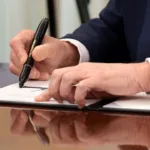 Trump Signs Order to Ramp Up US Production of Critical Earth Minerals | USNN World News Trump Signs Order to Ramp Up US Production of Critical Earth Minerals