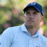 Jordan Spieth ignores caddie's smart advice and makes birdie from rough at Memorial