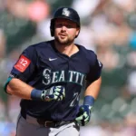 Cal Raleigh’s Historic Season Keeps Mariners in Postseason Hunt | USNN World News Cal Raleigh’s Historic Season Keeps Mariners in Postseason Hunt