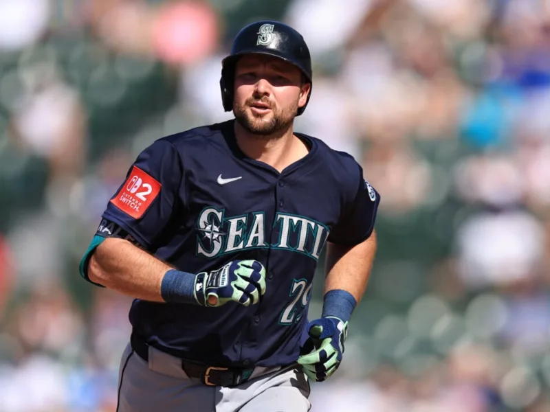 Cal Raleigh’s Historic Season Keeps Mariners in Postseason Hunt