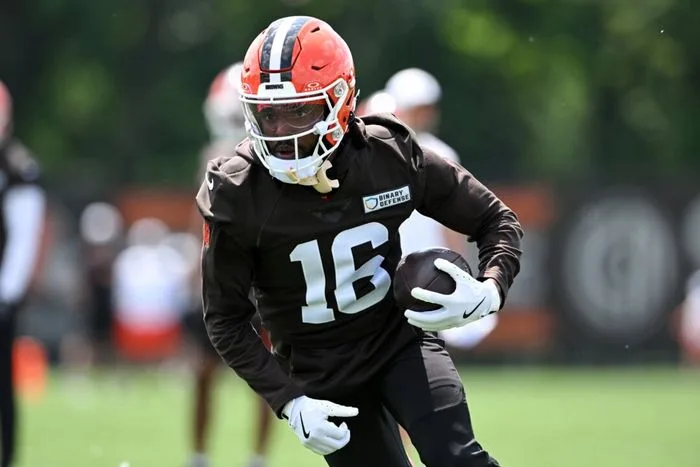 Diontae Johnson Wants to ‘Change That Narrative’ After Tumultuous 2024