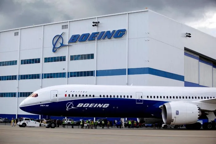 Feds See No Immediate Reason to Suspend Boeing 787 Flights Following Air India Crash
