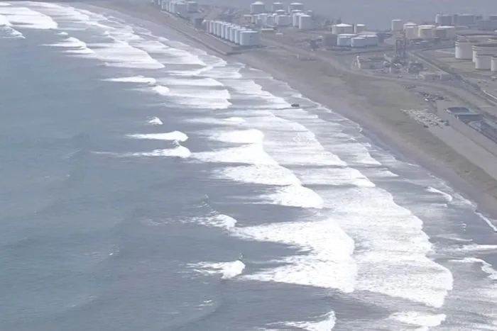 8.8 Magnitude Earthquake Off Russia Sends Tsunami Waves to Alaska, Hawaii, Japan