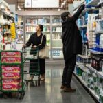 Inflation Expectations Fall to 5-Month Low as Household Confidence Rebounds | USNN World News Inflation Expectations Fall to 5-Month Low as Household Confidence Rebounds