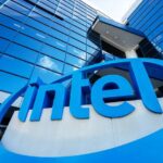Intel Shares Plunge on Layoffs, Foundry Pullback | USNN World News Intel Shares Plunge on Layoffs, Foundry Pullback