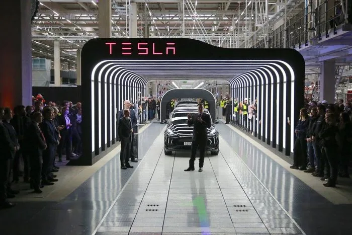 Tesla Sales in Germany Fall 55 Percent, UK Down 60 Percent in July